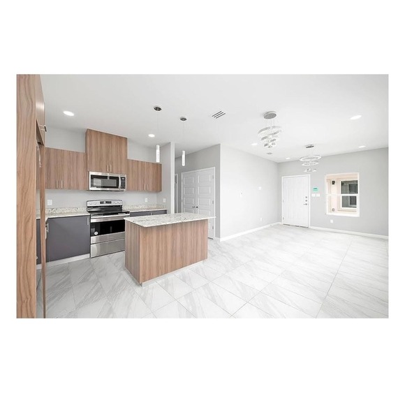 Texas Buildmart Linear Slot AC Vent Diffuser 12x8 White Modern Ceiling Register - Picture 8 of 12